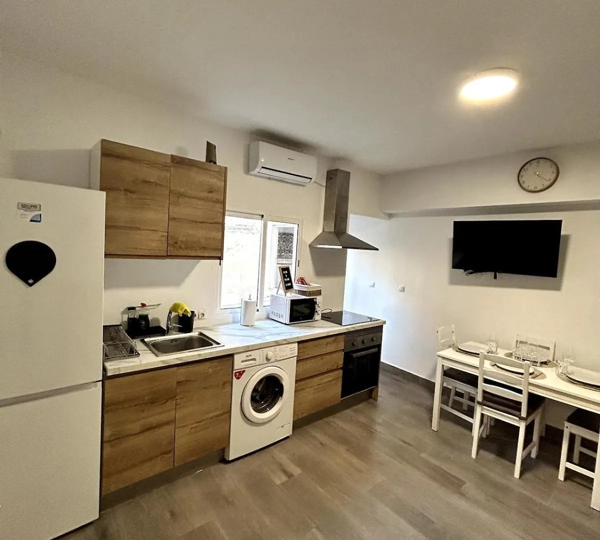 A Pasos Del Mar, 4 Habitaciones, Ac Y Reformado 阿尔梅里亚 公寓